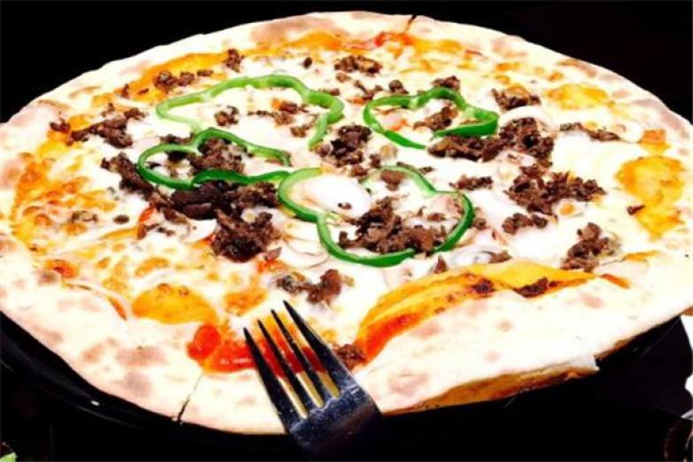 机器人火炉披萨